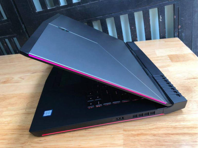 Giới thiệu chung về laptop Dell Alienware giá rẻ