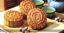 Review 5 hộp bánh Trung thu ấn tượng nhất 2023 của Thu Hương Bakery