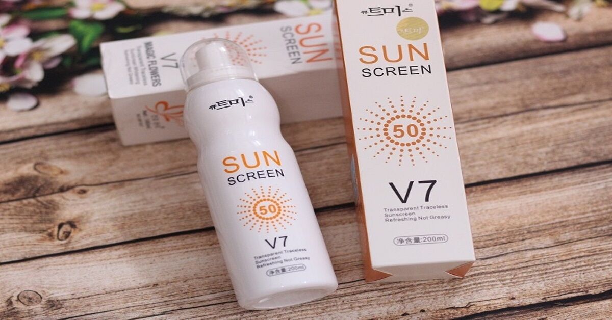 Review chi tiết và cụ thể về dòng kem chống nắng v7