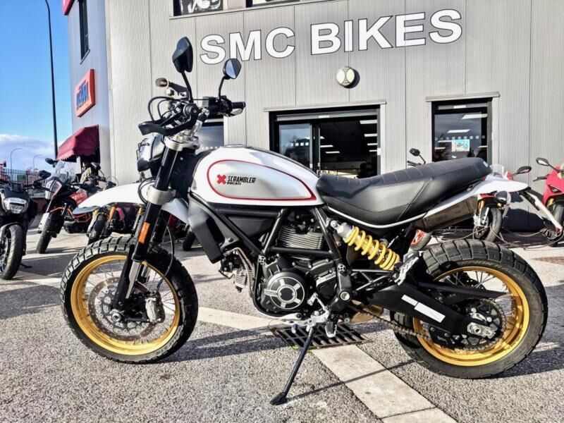 Review Ducati Scrambler Desert Sled có nên mua không, giá bao nhiêu