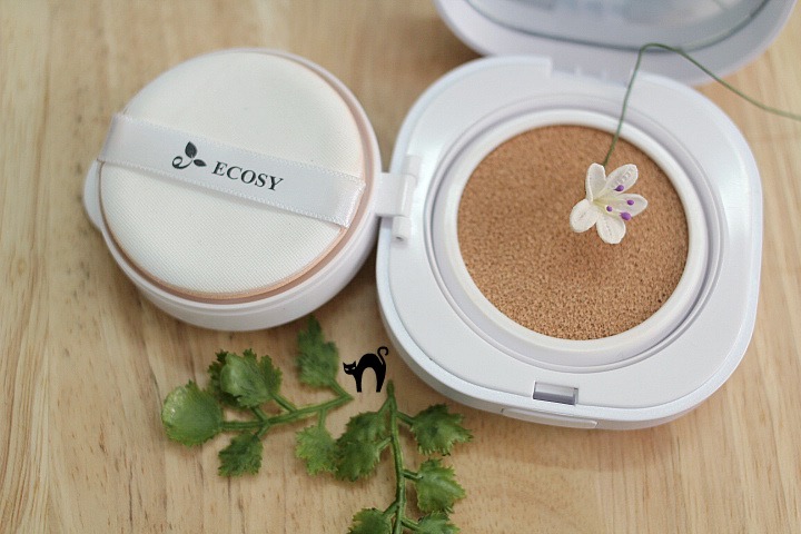 Review Ecosy Nature CC Cushion The Collagen - dòng phấn nước giàu ẩm dành cho mùa đông hanh khô