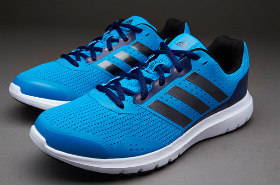 Review giày chạy Adidas Duramo 7