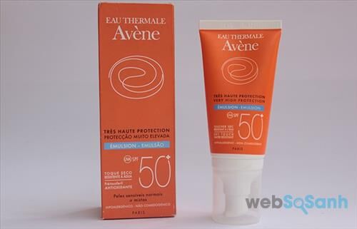 Review kem chống nắng Avene Very High Protection Emulsion SPF50+