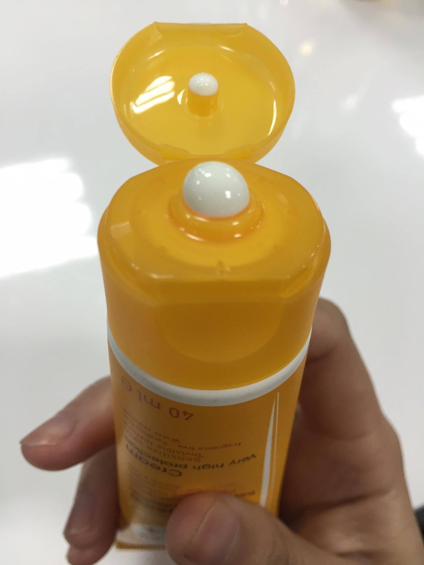 Review kem chống nắng Bioderma Photoderm Max SPF50+ cream