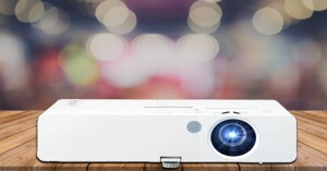 Review máy chiếu Panasonic PT-LB385