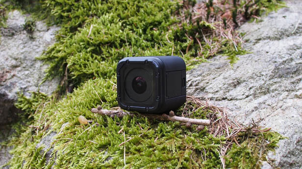 Review máy quay thể thao có kích thước siêu nhỏ GoPro Hero 4 Session ( phần hai)