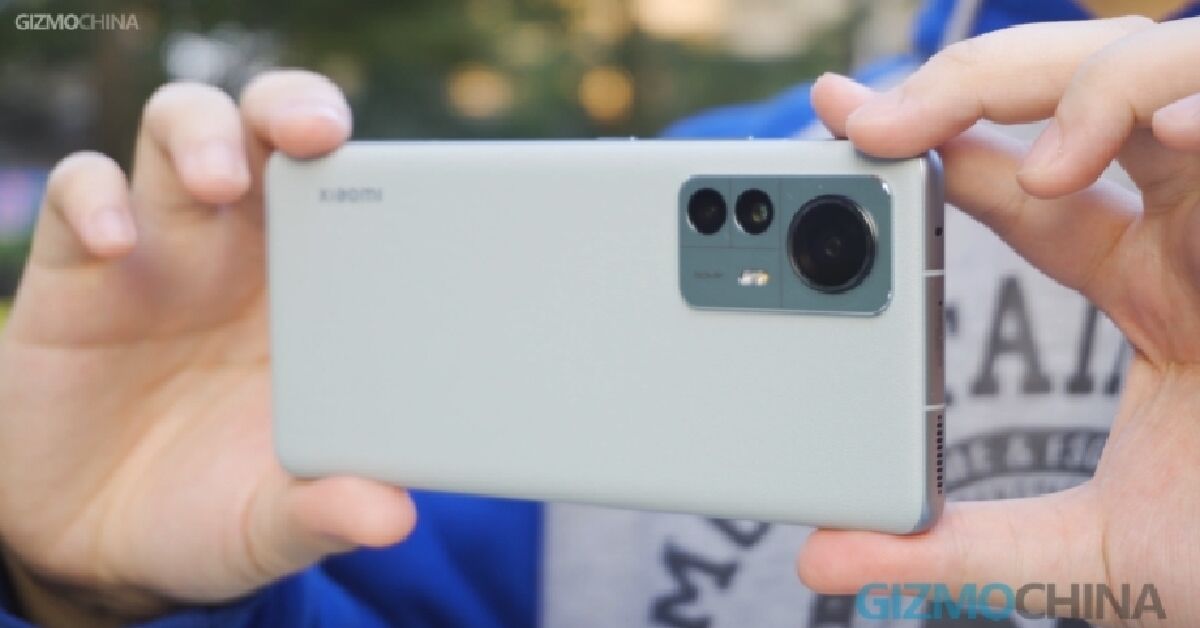 Review nhanh điện thoại Xiaomi 12 Pro vừa bán ra năm 2022