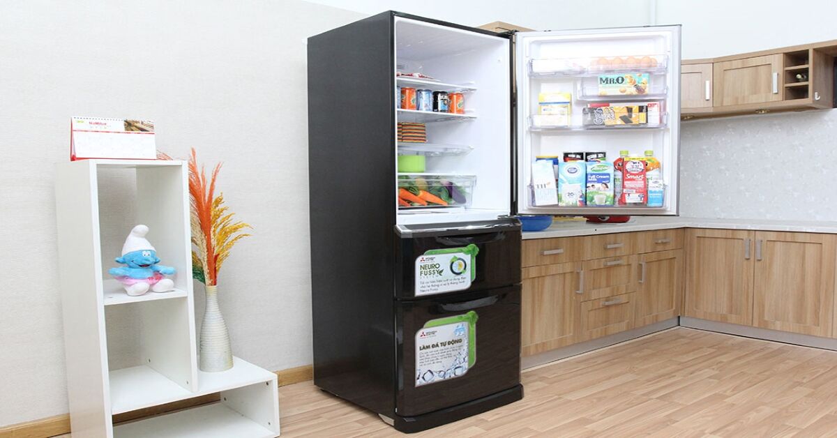 Review nhanh tủ lạnh 3 cánh Mitsubishi MR-C46G-ST-V ngăn đá dưới 370 Lít