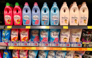 Review nước xả vải Downy nào thơm nhất, nên mua chai hay túi