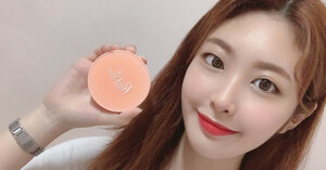 Review phấn nước Black Rouge – bản trái đào xinh xắn có khiến da mọng căng?