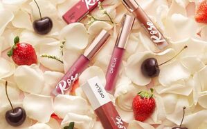 Review son kem lì Ofelia Touch Of Rose của "thánh son" Changmakeup