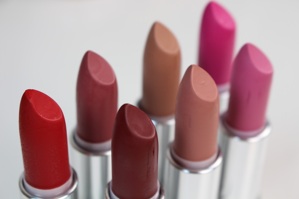 Review son môi Maybelline Color Sensational Creamy Matte Lipstick