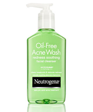 Review sữa rửa mặt Neutrogena Oil-Free Acne Wash Redness Soothing