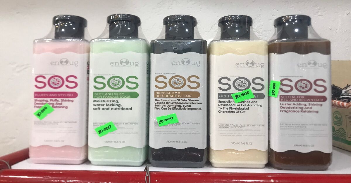 Review sữa tắm SOS cho mèo lông trắng có tốt không, giá bao nhiêu?