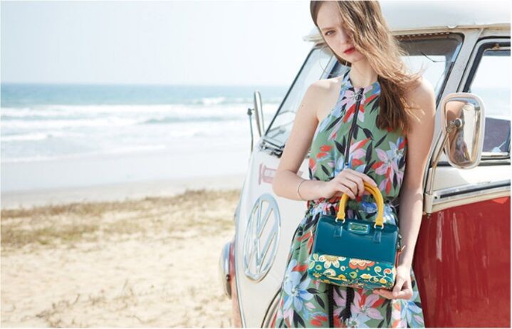 Review túi xách nữ Venuco Madrid S160 có tốt không, giá bao nhiêu