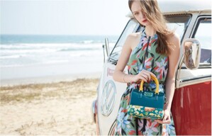 Review túi xách nữ Venuco Madrid S160 có tốt không, giá bao nhiêu