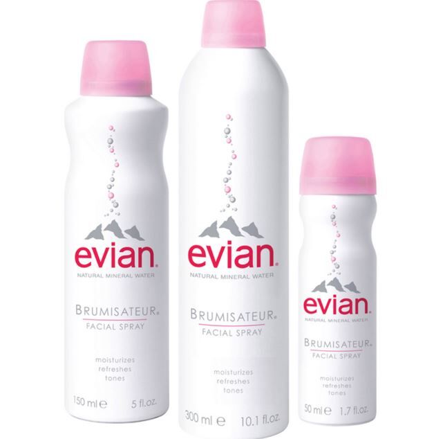 Review xịt khoáng thiên nhiên Evian Facial Spray