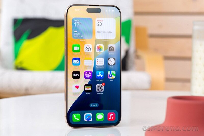iPhone 16 Pro Max 256GB giảm 5 triệu đồng, vẫn là lựa chọn xuất sắc trong năm 2025