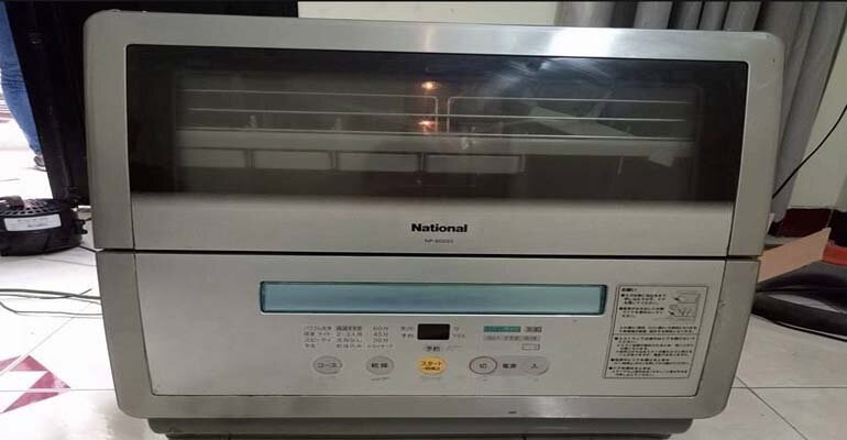 Máy rửa bát National là dòng máy đến từ Nhật Bản Máy rửa bát National