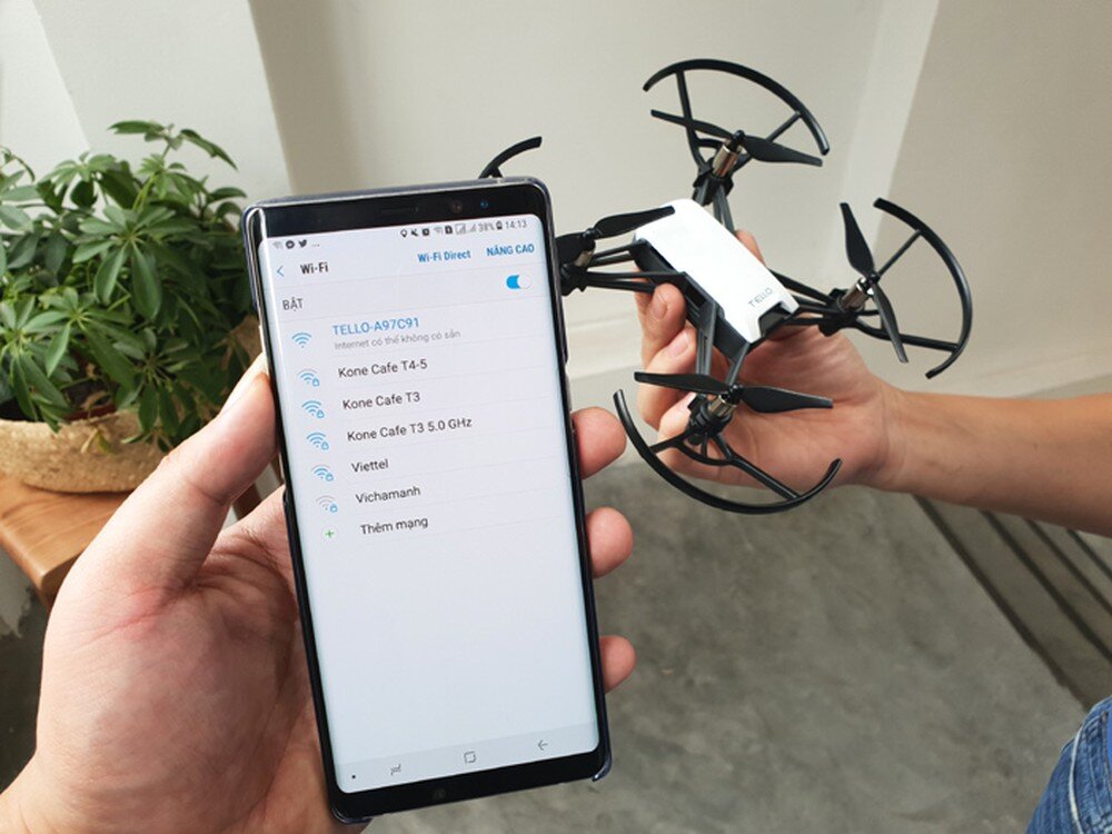  Kết nối smartphone với flycam 