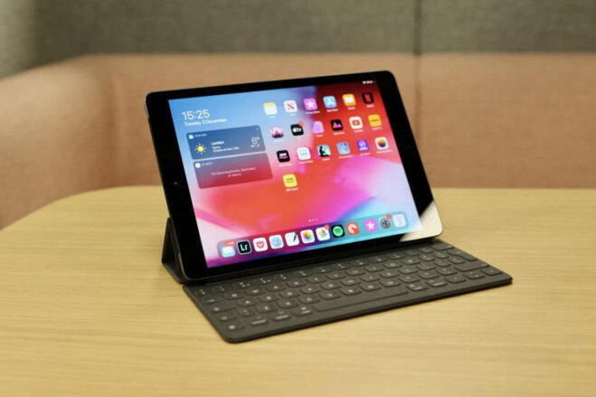 Nên mua iPad 8 32GB hay iPad 128GB?