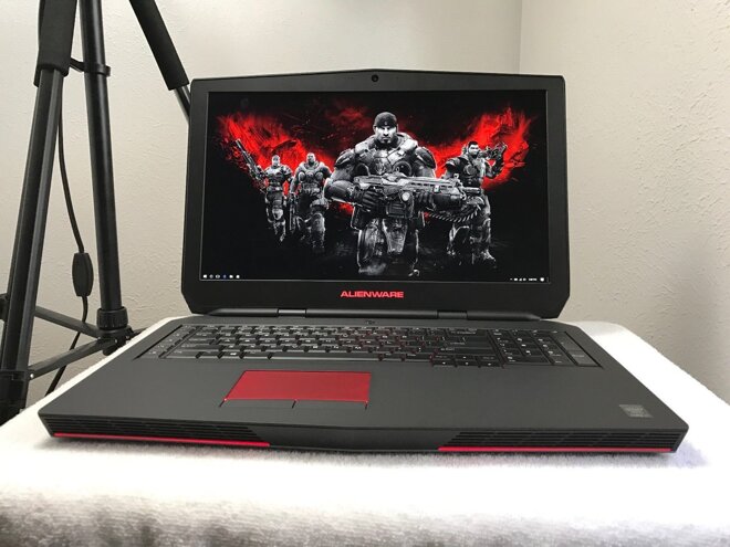 Laptop The Alienware 17 R2 cùng bạn chinh phục những tựa game nặng, hấp dẫn nhất