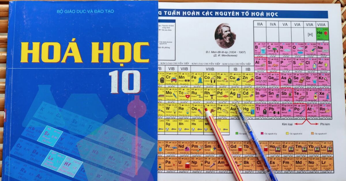 Sách giáo khoa hóa 10 có khó không?
