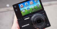 Samsung MV800: Chiếc máy ảnh thông minh chụp hình như điện thoại di động