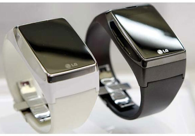 Samsung và LG đồng loạt ra mắt hai smartwatch chạy Android