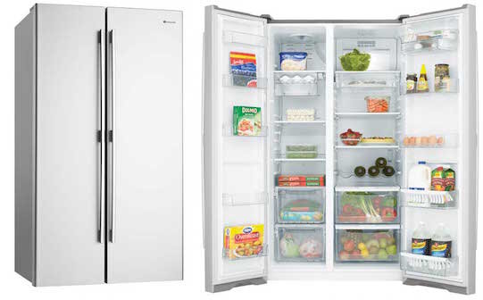 Tủ lạnh nhập khẩu với nhiều tính năng hiện đại giữ thực phẩm luôn tươi ngon.