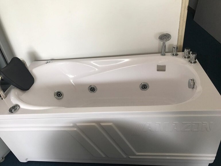 Bồn tắm nằm massage Amazon TP-8006