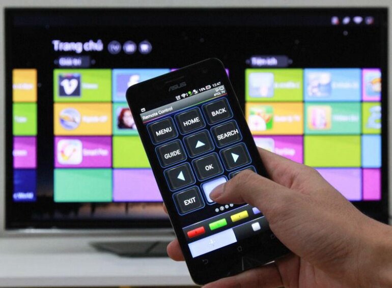 Giống nhiều dòng tivi thông minh thế hệ mới, 43NANO77TPA cho phép bạn dùng smartphone để điều khiển tivi.