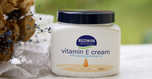 Siêu phẩm “chống già”, cho da căng mọng mang tên kem dưỡng ẩm vitamin E