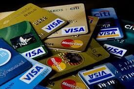 Sinh viên có được mở thẻ tín dụng không?
