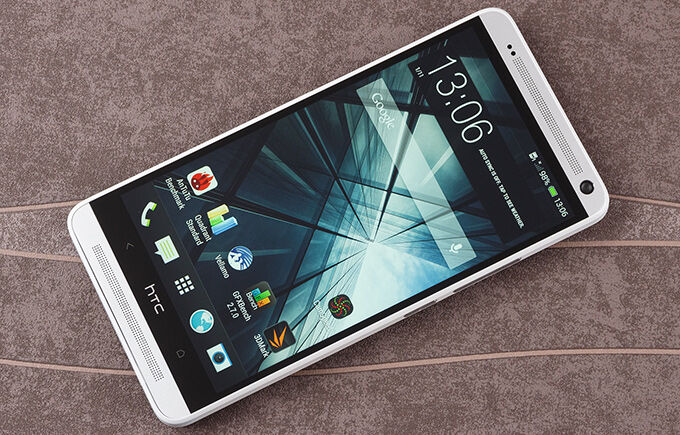 So sánh điện thoại di động Sony Xperia C3 Dual và HTC One Max