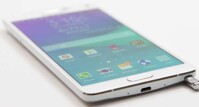 So sánh điện thoại di động Samsung Galaxy Note 5 và Moto X Style
