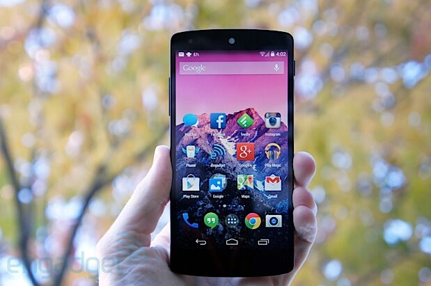 So sánh điện thoại di động Sony Xperia C3 Dual và điện thoại LG Nexus 5