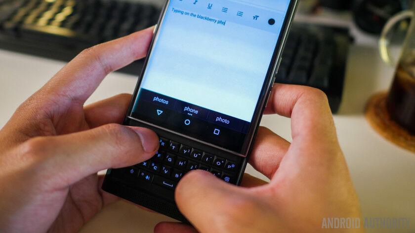 So sánh điện thoại HTC One A9 và BlackBerry Priv