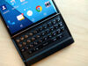 So sánh điện thoại LG G4 và BlackBerry Priv