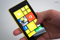 So sánh điện thoại Nokia Lumia 820 và Sony Xperia TX LT29i