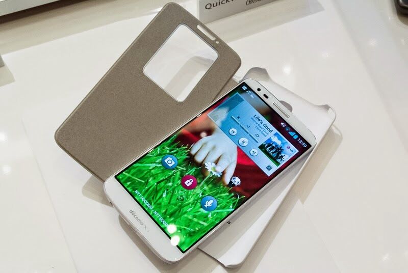 So sánh điện thoại Samsung Galaxy J Docomo và LG G2 Docomo