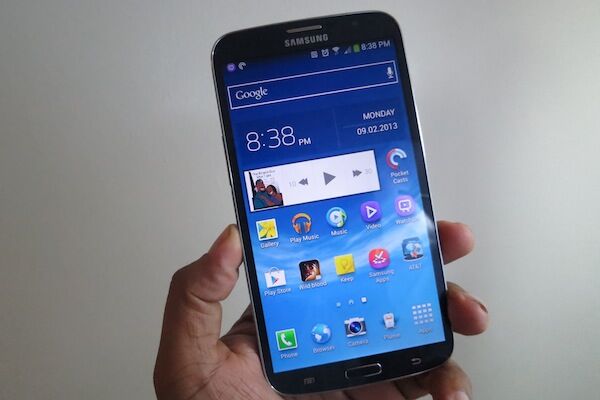 So sánh điện thoại Samsung Galaxy Mega 6.3 I9200 và HTC Desire 816