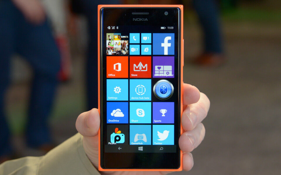 So sánh điện thoại Sony Xperia M2 Aqua và Nokia Lumia 730