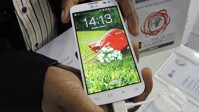 So sánh điện thoại Sony Xperia C3 Dual và điện thoại LG L90 Dual D410
