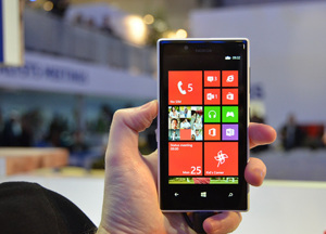 So sánh điện thoại Sony Xperia T3 và điện thoại Lumia 720