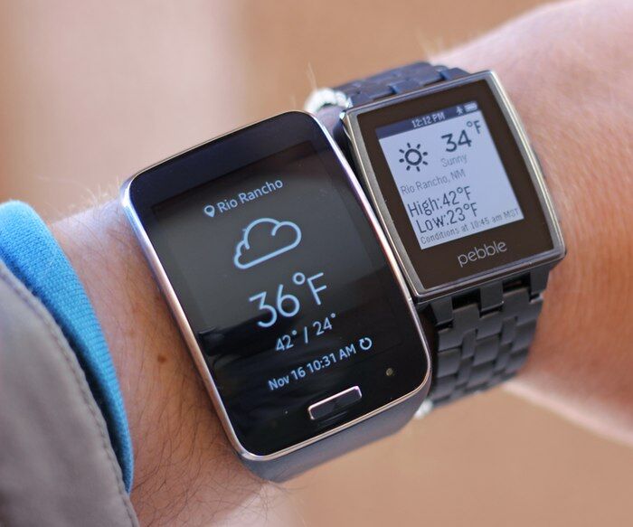 So sánh đồng hồ thông minh Samsung Gear S và Pebble Time