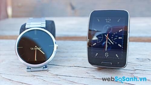 So sánh đồng hồ thông minh Motorola Moto 360 và Samsung Gear S