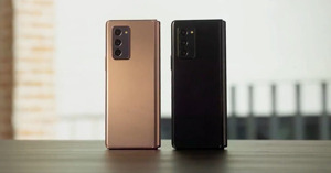 So sánh giá Samsung Z Fold 2 với các smartphone màn hình gập trên thị trường hiện nay