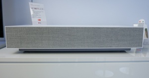 So sánh hai chiếc máy chiếu LG CineBeam HU85LS và Optoma CinemaX P2