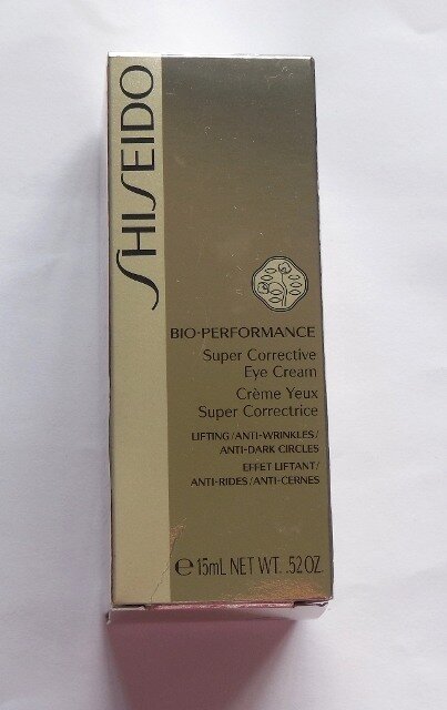 So sánh kem mắt NUXE Merveillance Expert và Shiseido Bio-Performance Super Corrective Eye Cream